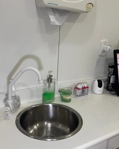 clinica-h2-prime-rio-de-janeiro-imagem-pia-higienização